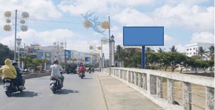 Billboard tại cầu Hoàng Diệu, số 101 Trần Hưng Đạo, Long Xuyên, An Giang