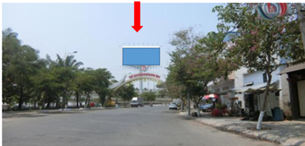 Billboard quảng cáo ở cầu Hóa An, Biên Hòa, Đồng Nai