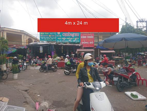 Biển quảng cáo chợ Thương, Bắc Giang
