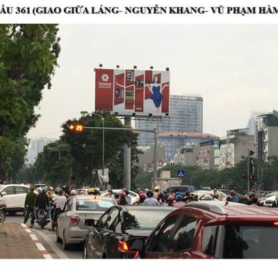 Billboard quảng cáo ở cầu 361, đường Láng, Hà Nội