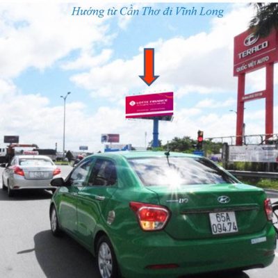 Billboard quảng cáo tại CCT28, đường dẫn Cầu Cần Thơ, Cần Thơ